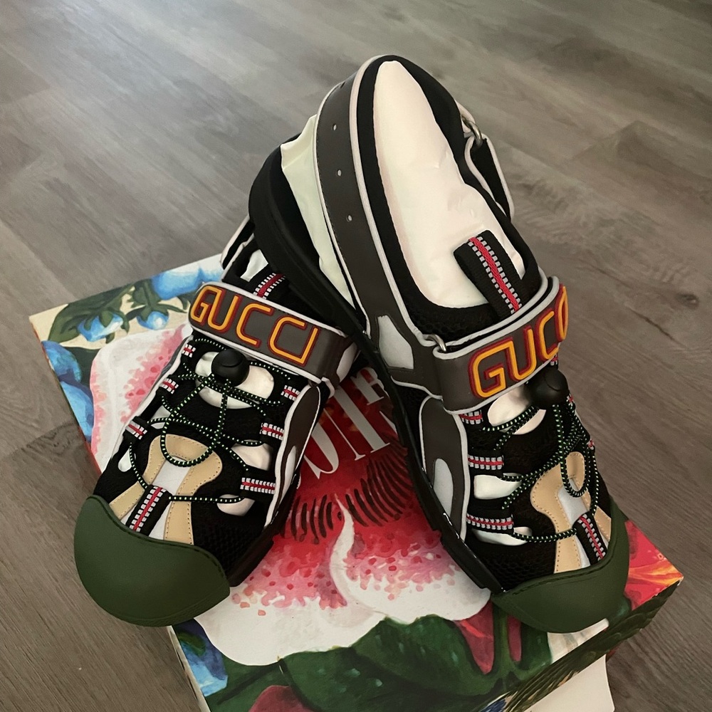 SOLD!! Gucci Tinsel Sandals 8.5 Men